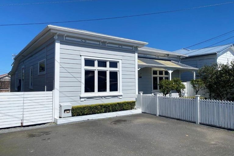 Photo of property in 10 Manchester Street, Petone, Lower Hutt, 5012