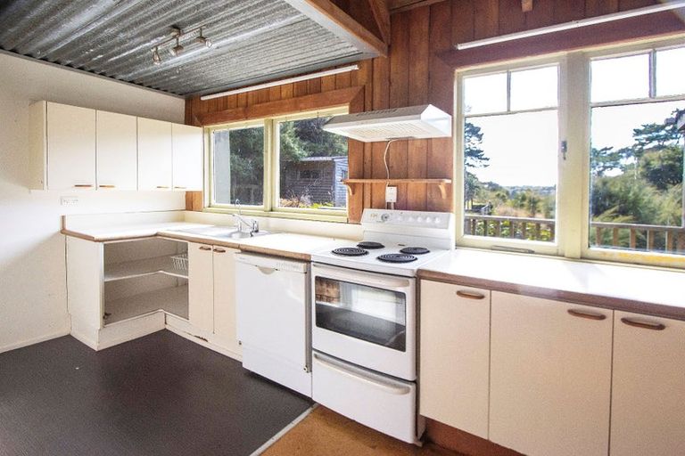 Photo of property in 293 Paremoremo Road, Paremoremo, Auckland, 0632