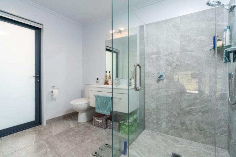 Photo of property in 64a Moir Point Road, Mangawhai Heads, Mangawhai, 0505