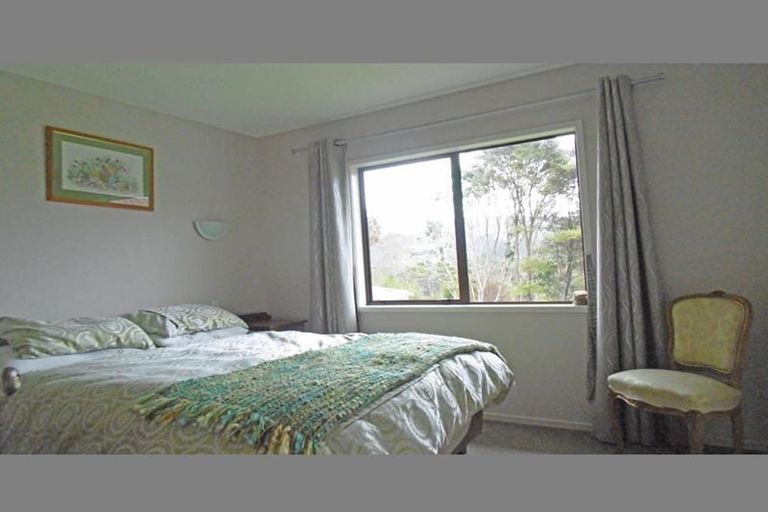 Photo of property in 59 Arrowsmith Road, Waitakere, Henderson, 0782
