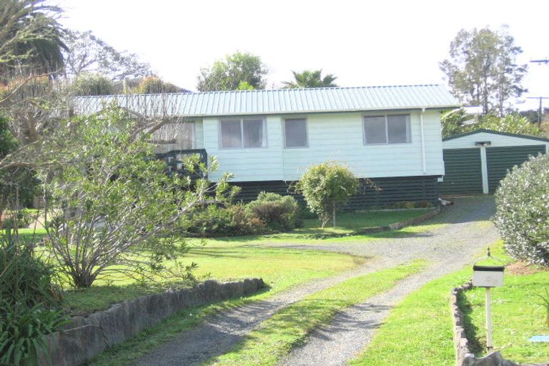 Photo of property in 15 Charles Street, Te Kamo, Whangarei, 0112