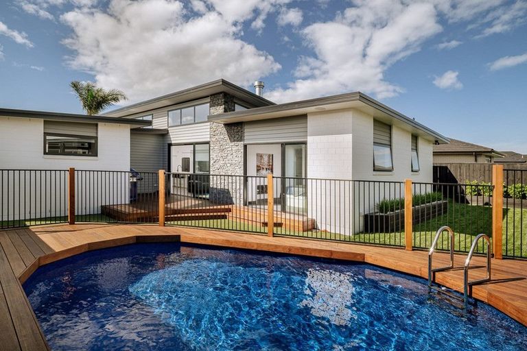Photo of property in 6 Litsea Way, Papamoa Beach, Papamoa, 3118