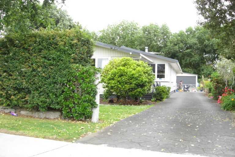 Photo of property in 43 Sullivan Avenue, Mangere Bridge, Auckland, 2022