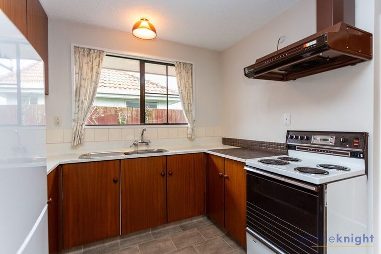 Photo of property in 3/7 Peverel Street, Riccarton, Christchurch, 8011