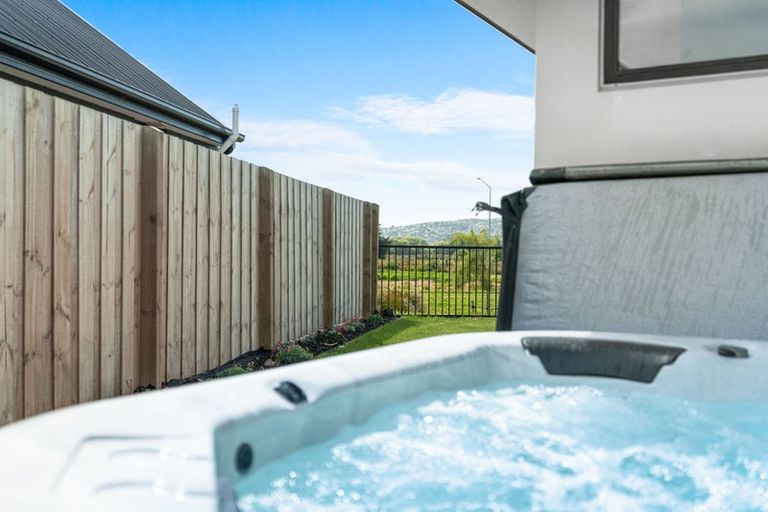 Photo of property in 4 Gisele Crescent, Halswell, Christchurch, 8025