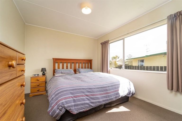 Photo of property in 8b Kupe Drive, Carterton, 5713