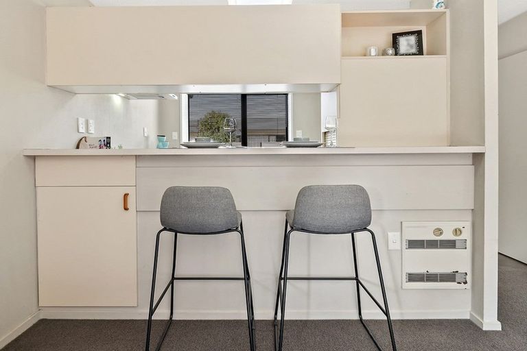 Photo of property in 33d Peverel Street, Riccarton, Christchurch, 8011