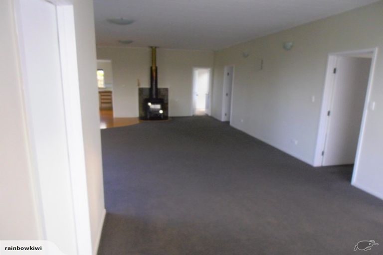 Photo of property in 92 Tiri Road, Tindalls Beach, Whangaparaoa, 0930