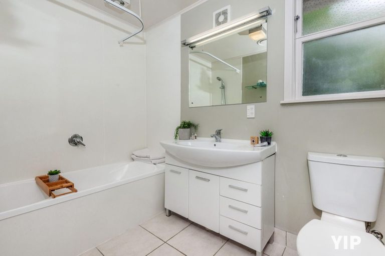 Photo of property in 73 Ohariu Road, Johnsonville, Wellington, 6037