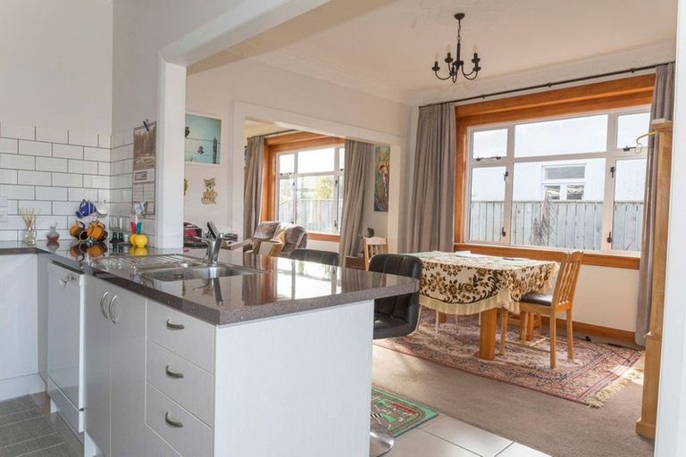 Photo of property in 4 Ranfurly Street, Dannevirke, 4930