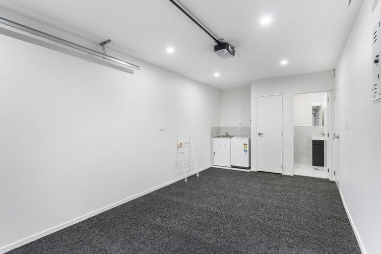 Photo of property in 178b Mahia Road, Wattle Downs, Auckland, 2103