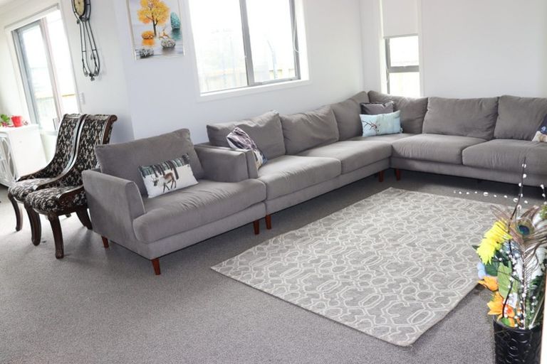 Photo of property in 35a Ross Crescent, Fairfield, Hamilton, 3214