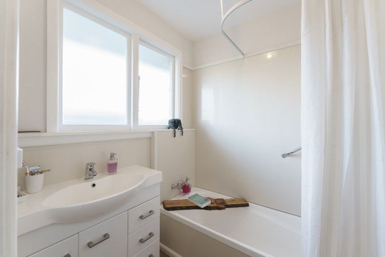 Photo of property in 466 Halswell Road, Halswell, Christchurch, 8025