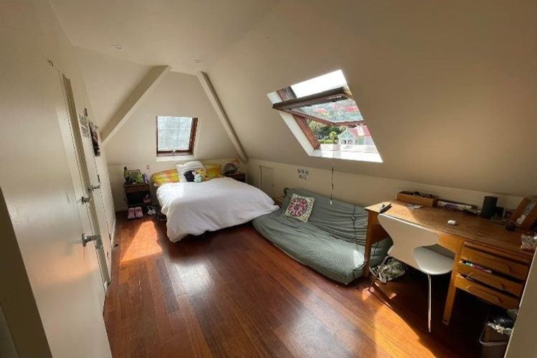 Photo of property in 42 Honiana Te Puni Street, Aro Valley, Wellington, 6021