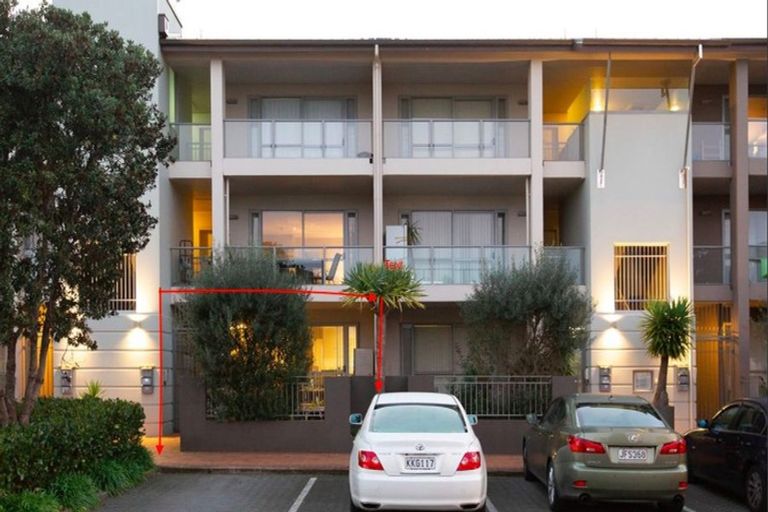 Photo of property in 84a Michael Jones Drive, Flat Bush, Auckland, 2019