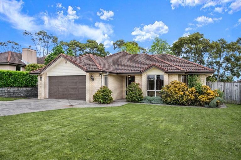 Photo of property in 61 Parkhaven Drive, Rosehill, Papakura, 2113