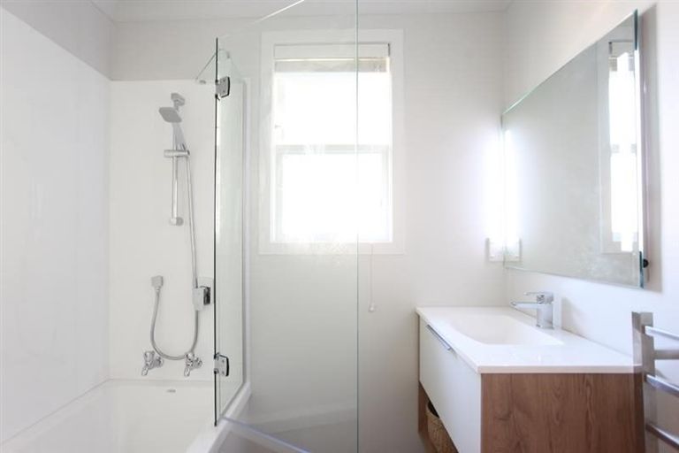 Photo of property in 103 Peat Street, Whanganui, 4500