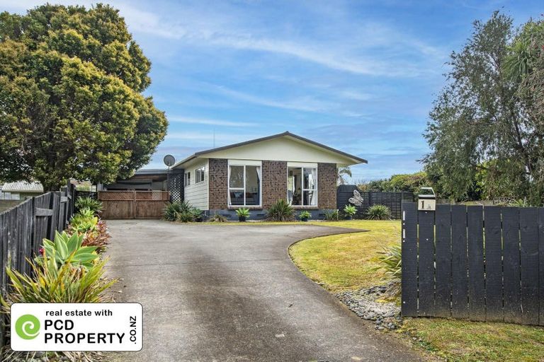 Photo of property in 1a Takahe Street, Tikipunga, Whangarei, 0112
