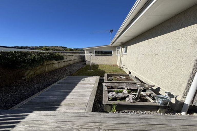 Photo of property in 1 Freyberg Avenue, Stoke, Nelson, 7011