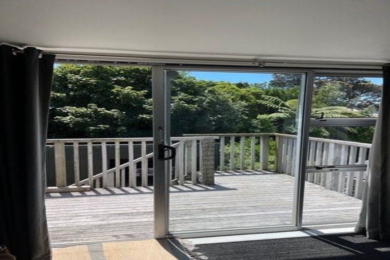 Photo of property in 8 Helen Street, Brooklyn, Wellington, 6021