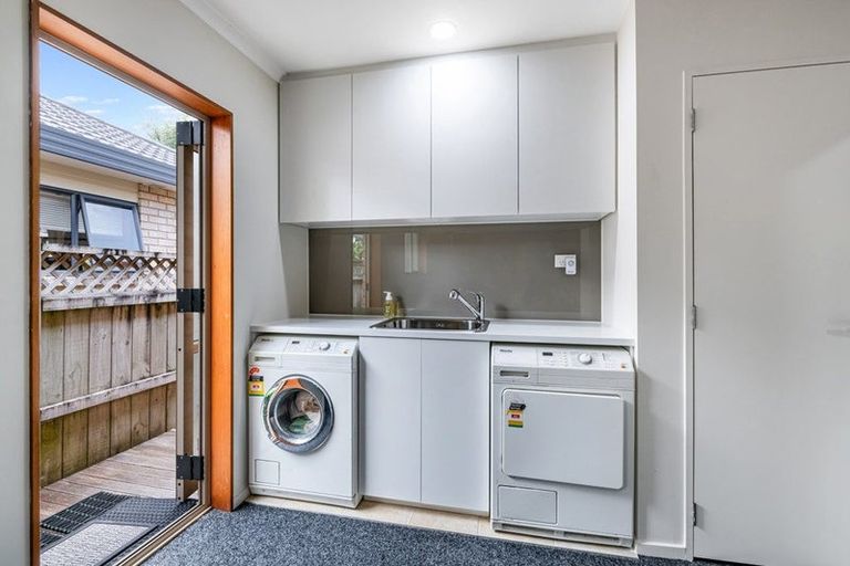 Photo of property in 47 Red Hibiscus Road, Stanmore Bay, Whangaparaoa, 0932