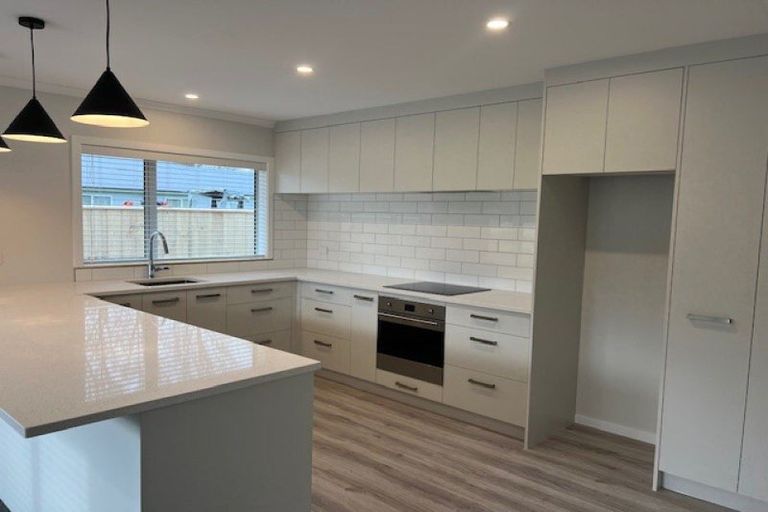 Photo of property in 54b Costley Street, Carterton, 5713