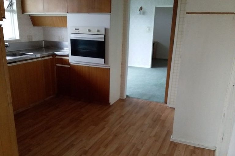 Photo of property in 32a Cornwall Street, Brooklands, New Plymouth, 4310