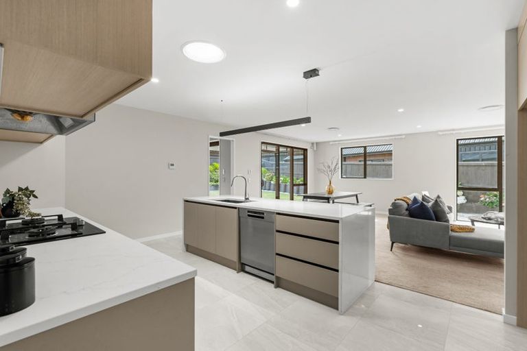 Photo of property in 24 Mcvicar Drive, Cracroft, Christchurch, 8022