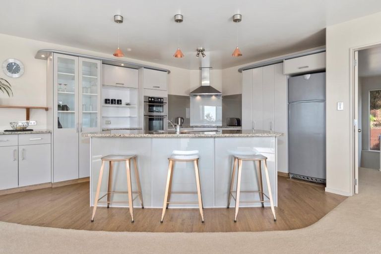 Photo of property in 53 Homestead Place, Welcome Bay, Tauranga, 3112