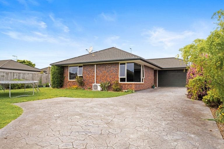 Photo of property in 18 Baxter Place, Stoke, Nelson, 7011