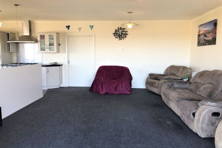 Photo of property in 49 Lowestoft Street, Balclutha, 9230