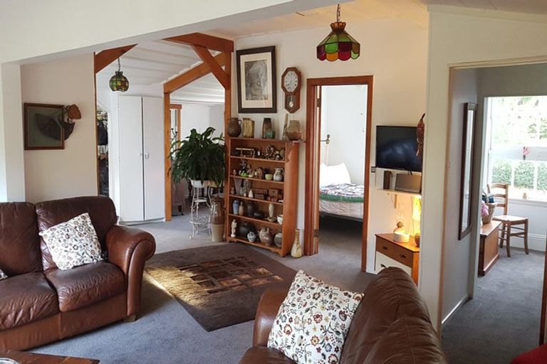 Photo of property in 15b Pearson Street, Mangawhai, 0505