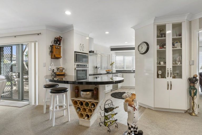 Photo of property in 15 Montego Drive, Papamoa Beach, Papamoa, 3118