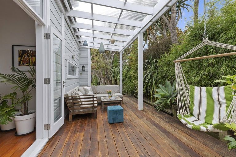 Photo of property in 86 Waipapa Road, Hataitai, Wellington, 6021