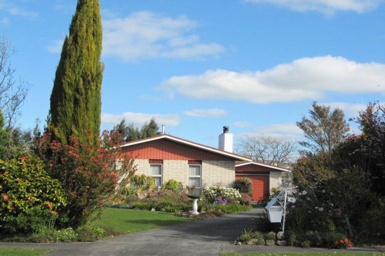 Photo of property in 5 Sicely Street, Marton, 4710