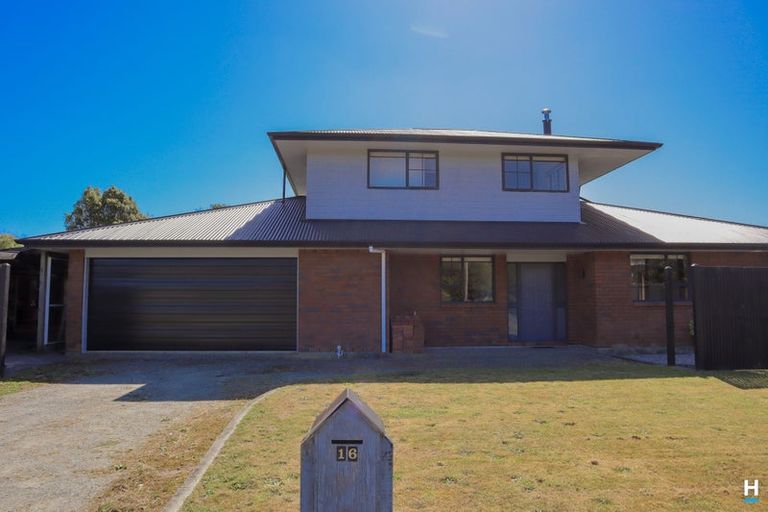 Photo of property in 16 Clough Road, Paroa, Greymouth, 7805