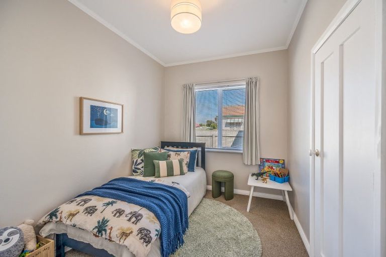 Photo of property in 27a Nuffield Avenue, Marewa, Napier, 4110