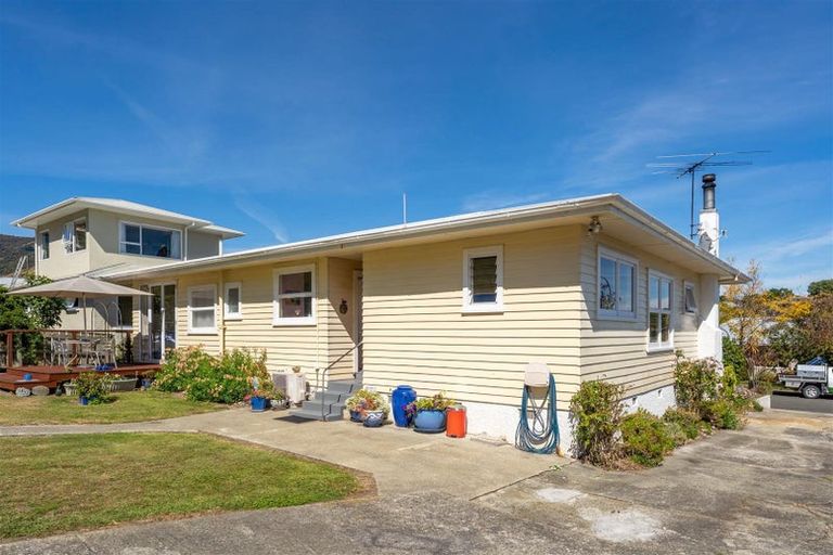 Photo of property in 33 Rainbow Drive, Atawhai, Nelson, 7010