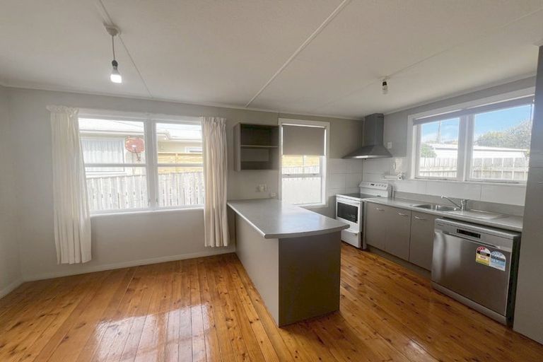 Photo of property in 58 Te Pene Avenue, Titahi Bay, Porirua, 5022