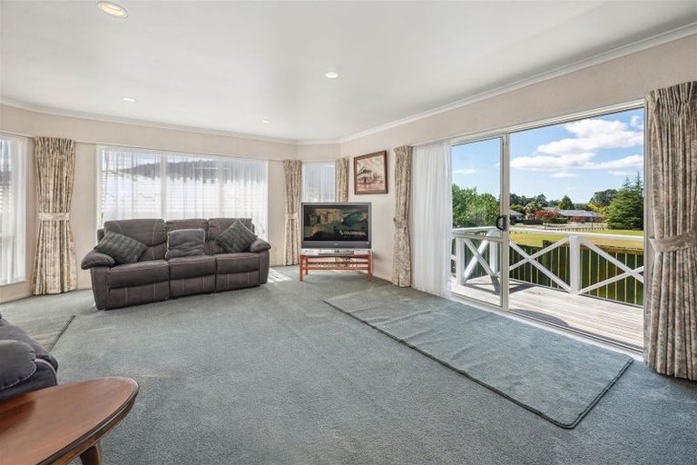 Photo of property in 2b Hoyte Place, Pukehangi, Rotorua, 3015