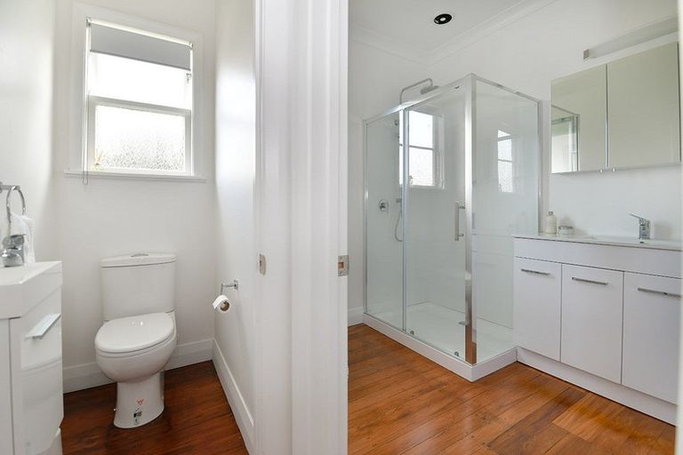 Photo of property in 430 Hibiscus Coast Highway, Orewa, 0931