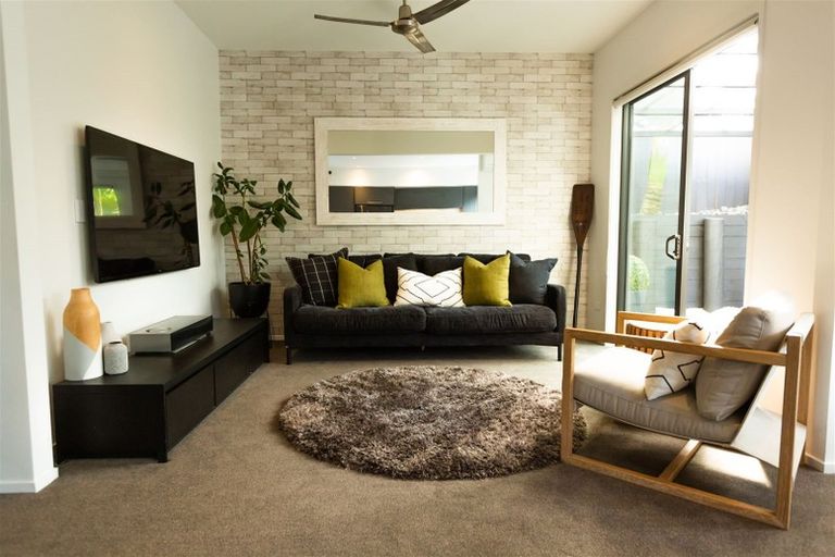 Photo of property in 72a Francis Street, Hauraki, Auckland, 0622