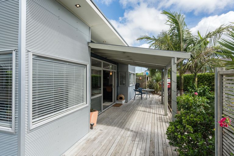 Photo of property in 11 Kakapo Place, Mangawhai, 0505