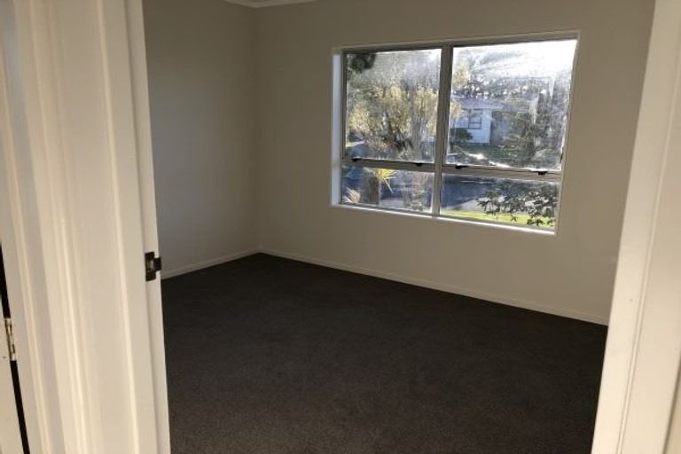 Photo of property in 10 Jupiter Street, Milson, Palmerston North, 4414