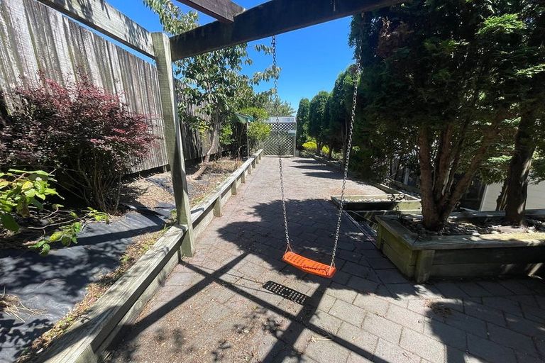 Photo of property in 146 Mark Avenue, Grenada Village, Wellington, 6037