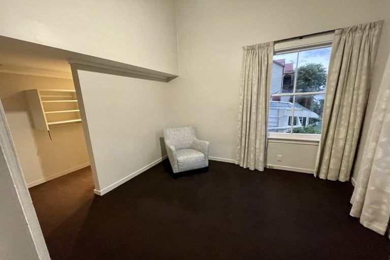 Photo of property in 8 Ascot Street, Thorndon, Wellington, 6011