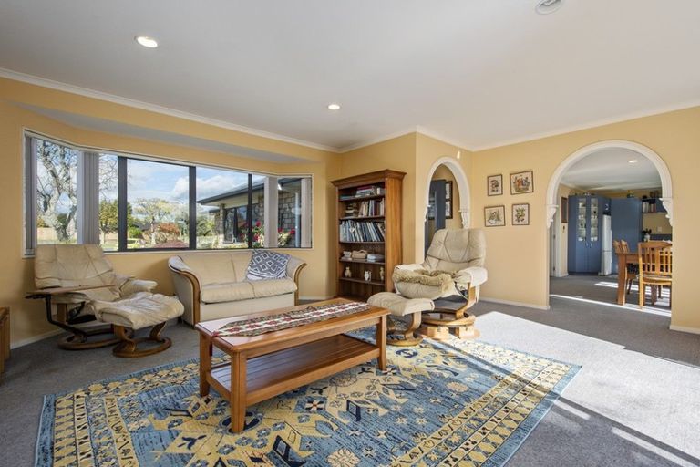 Photo of property in 2 Ranfurly Terrace, Pyes Pa, Tauranga, 3112