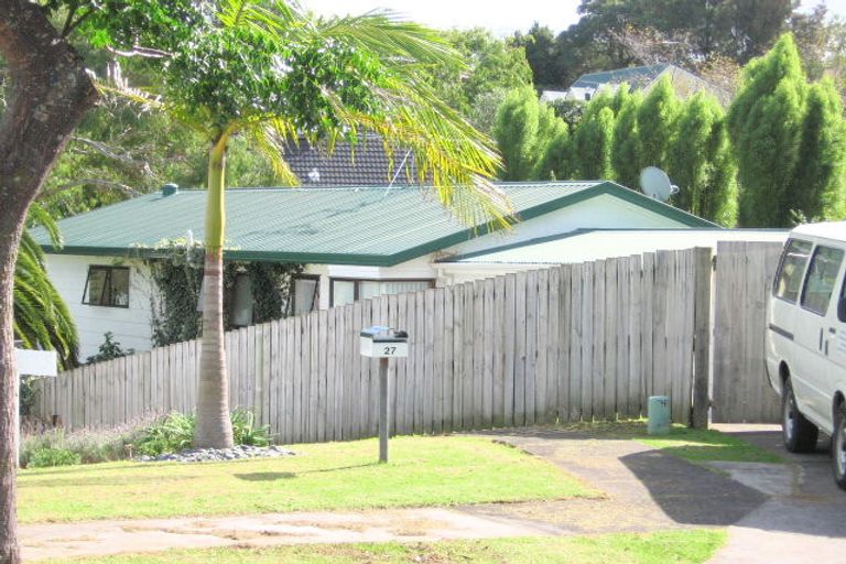 Photo of property in 25 Birman Close, Half Moon Bay, Auckland, 2012
