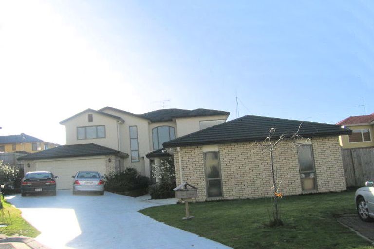 Photo of property in 7 Ballyroney Place, East Tamaki, Auckland, 2013