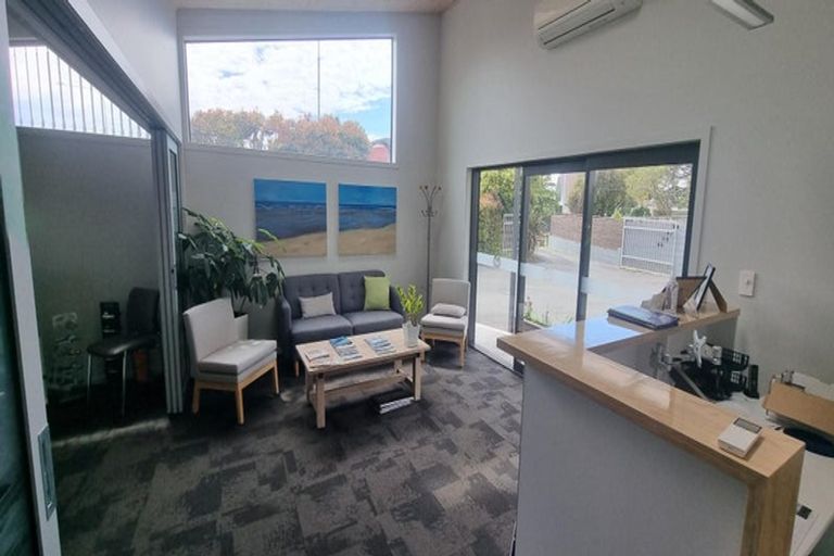 Photo of property in 8 Palliser Place, Mount Maunganui, 3116